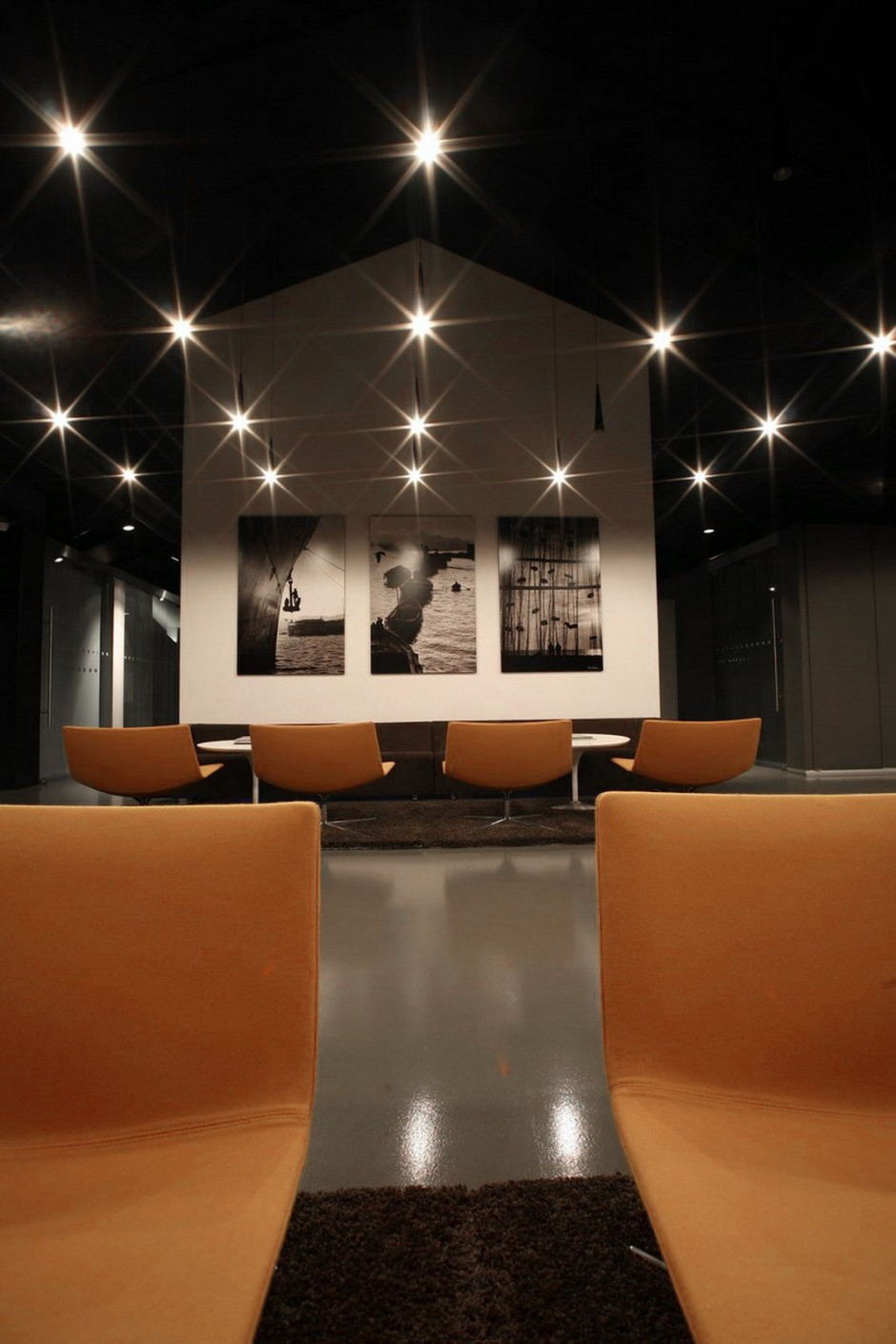 洽談區(qū)室內(nèi)設計圖片