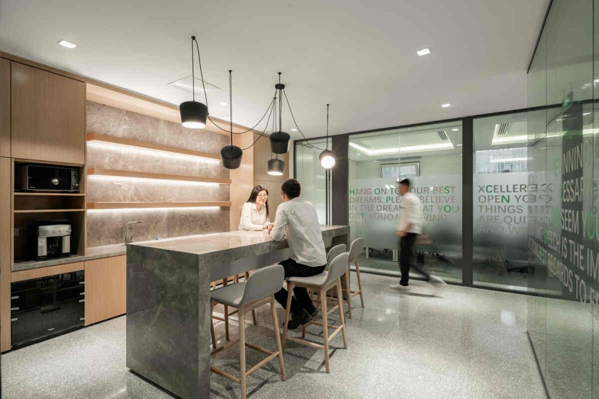 老板辦公室裝修設(shè)計圖，高層寫字樓設(shè)計